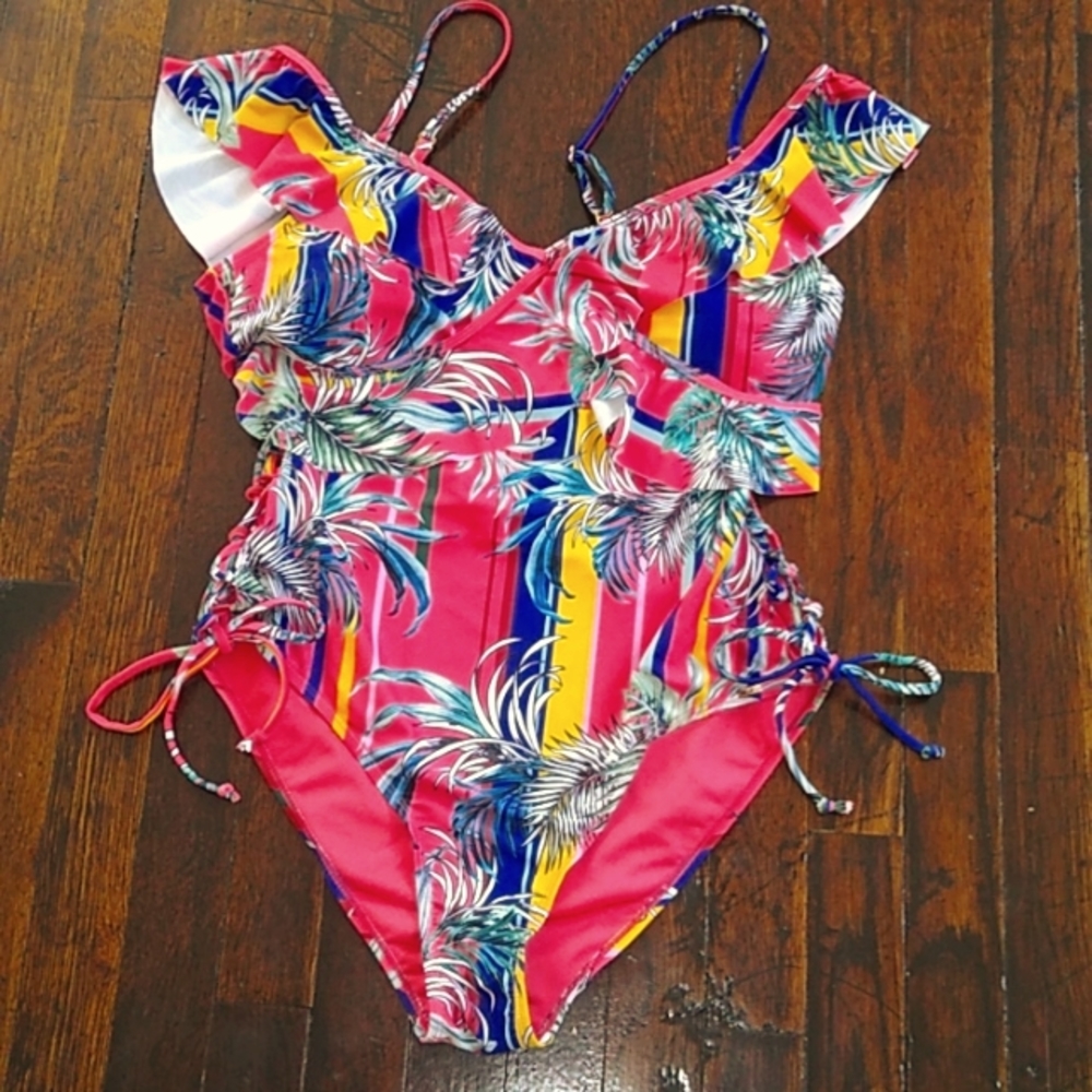 XOXO, L, Hot pink Floral and stripes, off the shoulder, lace up on sides